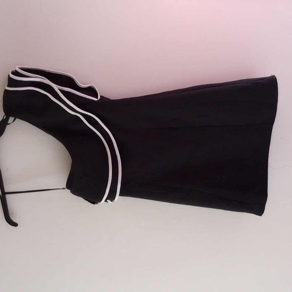 She + Sky Black & White One Shoulder Lined Dress size S